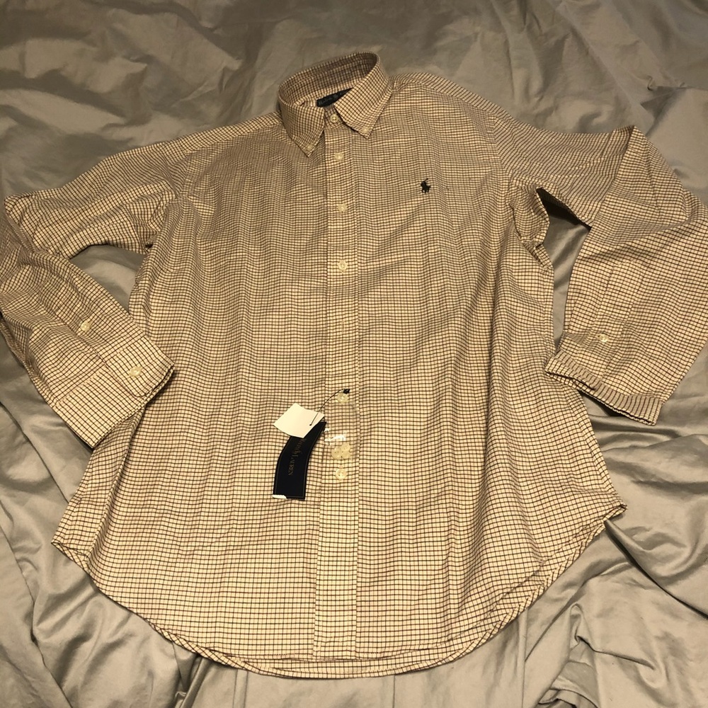 Men’s Polo. Size Medium. NWT.